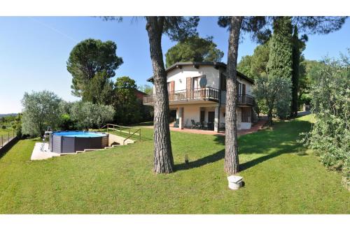 Lonato del Garda House | Villa Mira - pool - view - aircon