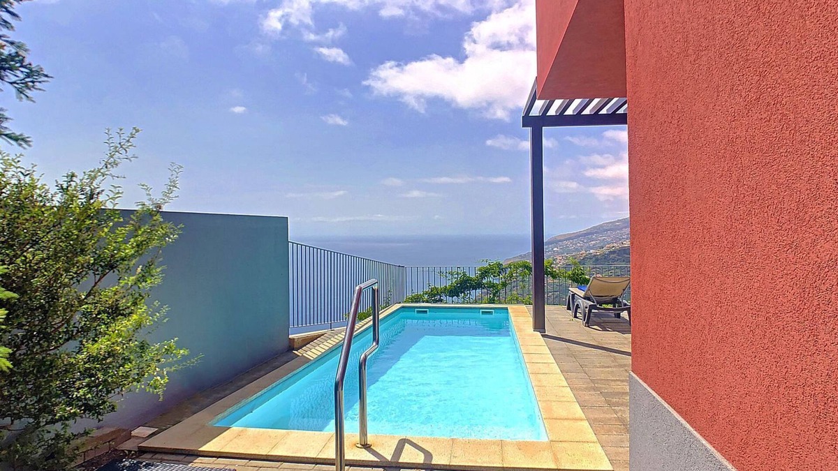 Calheta House | Villa Miradoura by Lovelystay