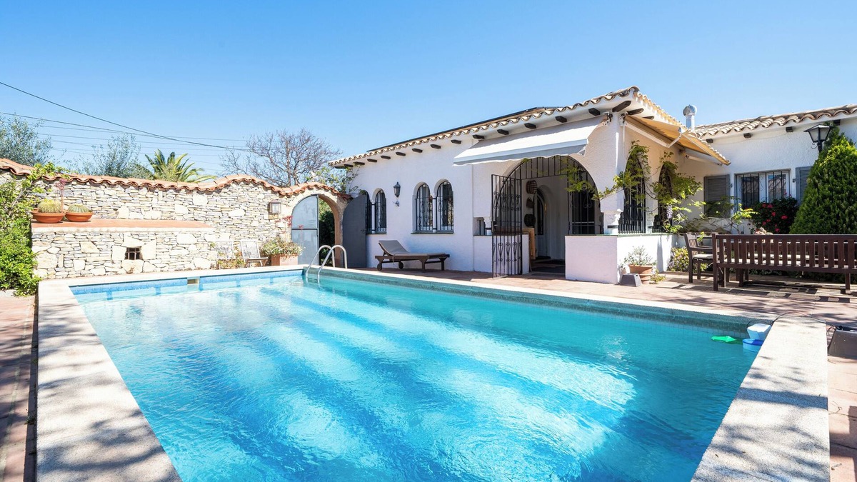 Miami Platja Villa | Villa "Miro" with Private Pool, Private Terraces & Wi-Fi