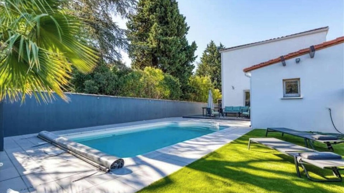 Saint-Jean-de-Vedas Villa | Villa Moderne à Montpellier - Swimming pool - Tramway