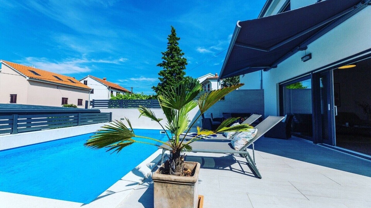 Njivice Villa | Villa Mondo Adria with private pool