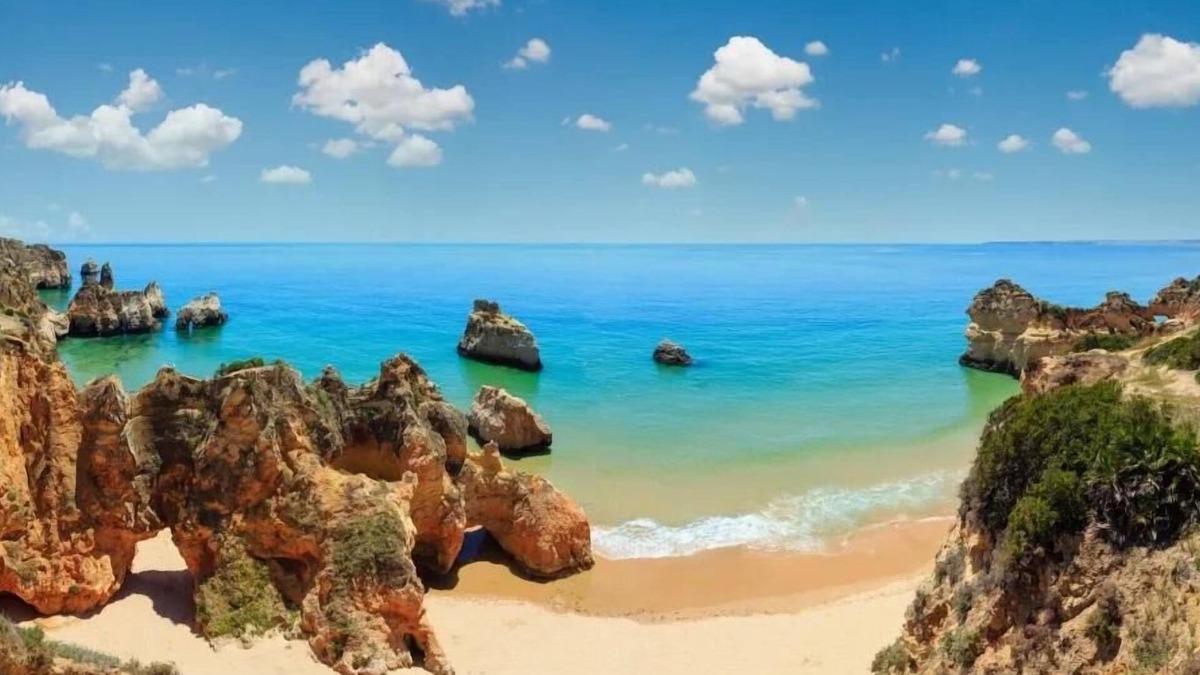 Vila Nova De Cacela Villa | Villa Monte Rei - Four Bedroom Villa, Sleeps 8