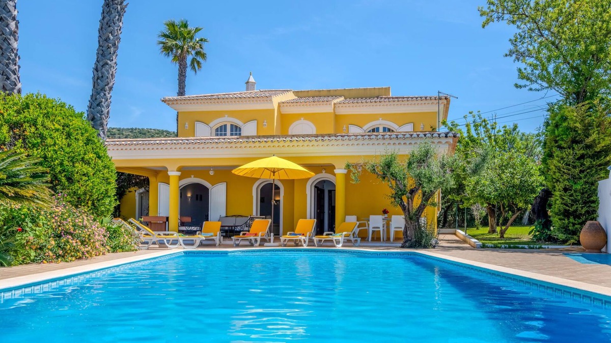 Sao Clemente House | Villa Monte da Torre by Interhome