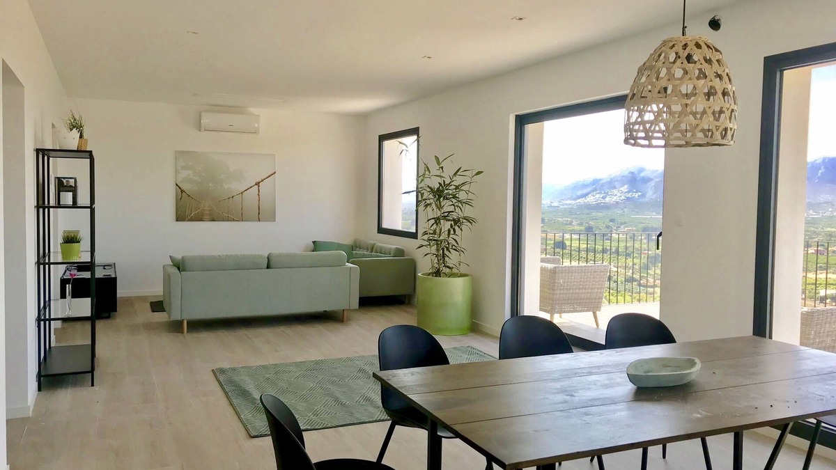 Pedreguer Villa | Villa Monte Solana – Stunning Views from the Mountains to the Sea