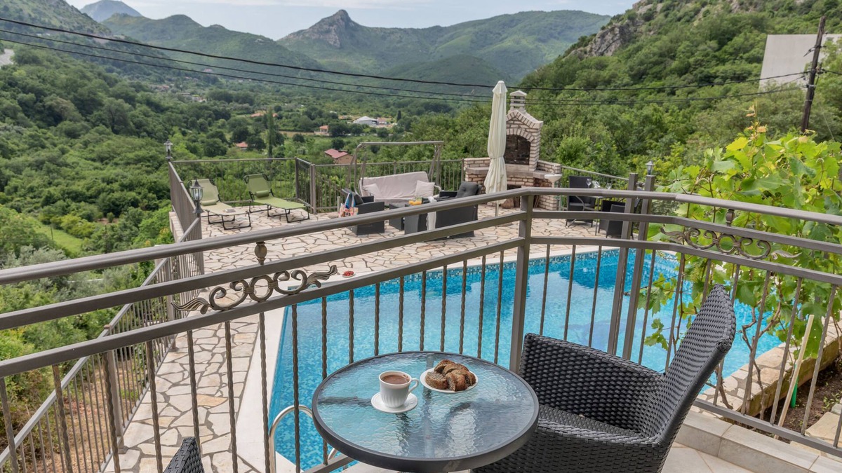 Kaluđerac Apartment | Villa Montenegrina - Two Bedroom Apartment with Sea View