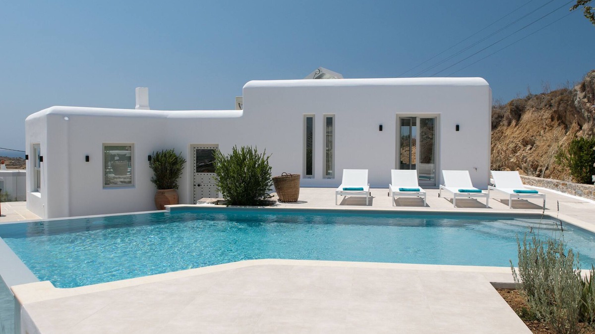 Naxos Town Villa | Villa Moustaki in Naxos Island