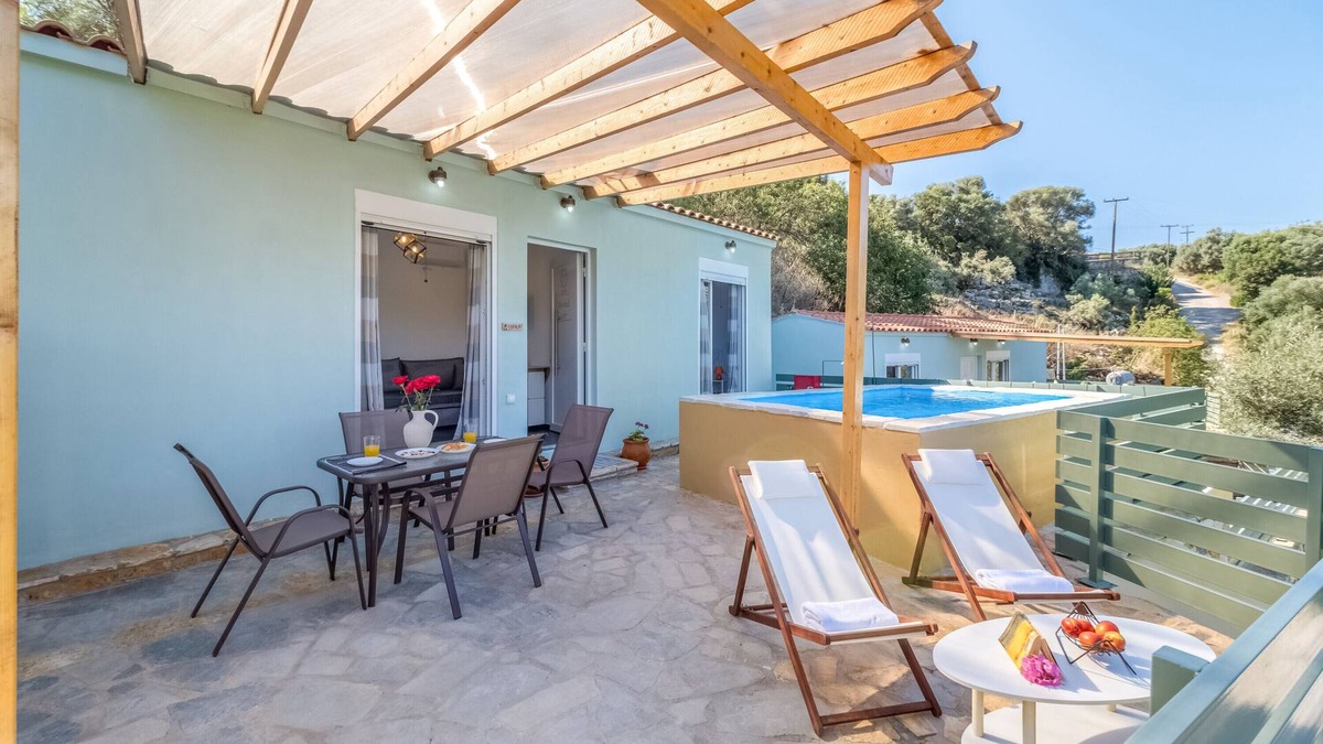Katomerion Villa | Villa "Μyrtali" with Sea View, 2 Private Terraces & Wi-Fi