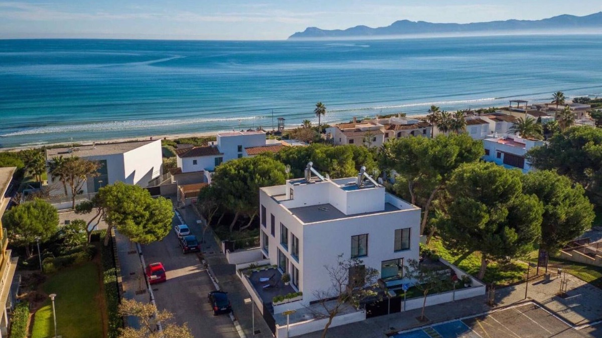 Muro Villa | Villa 'Naturamar' with Private Terrace, Wi-Fi and Air Conditioning
