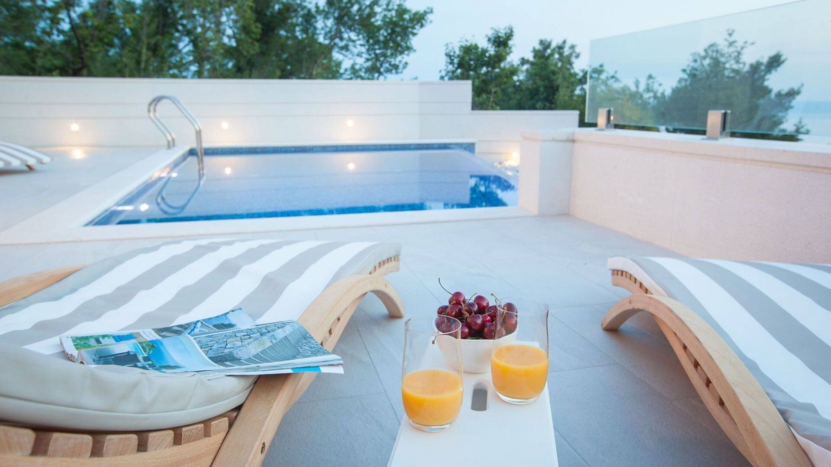 Srida sela Villa | Villa Nature Beauty with Heated Pool