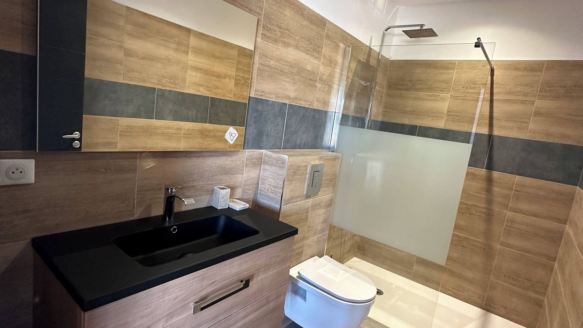 Sotta Villa | Villa Neuve DE 2024