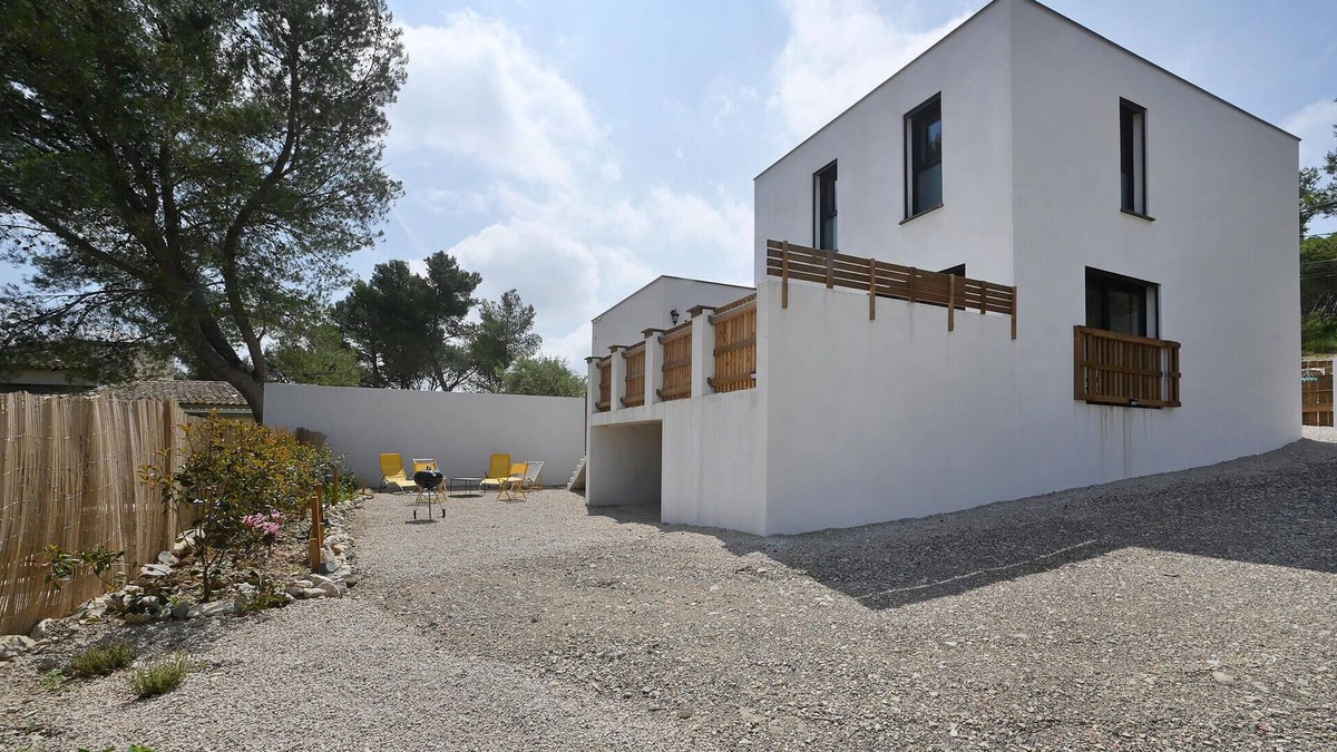 Calvisson House | Villa neuve proche Nîmes