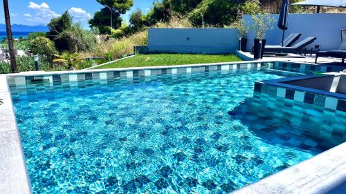 Pefkochori Villa | Villa NiaMaris, Deluxe, Sea View, BBQ, Private Pool, 80m to the Beach