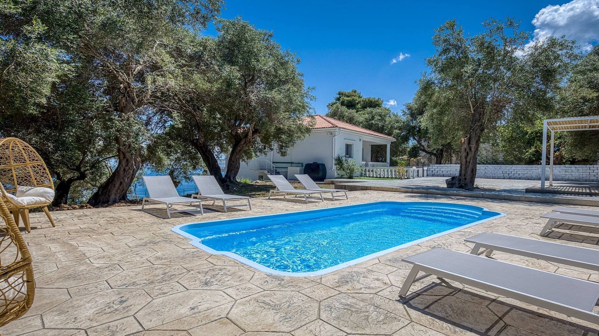 Perama Villa | Villa Ninemia Seaview by Estia