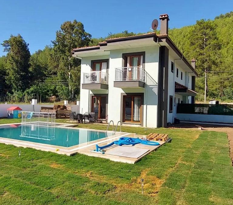 Tasbuku Villa | Villa Noyan