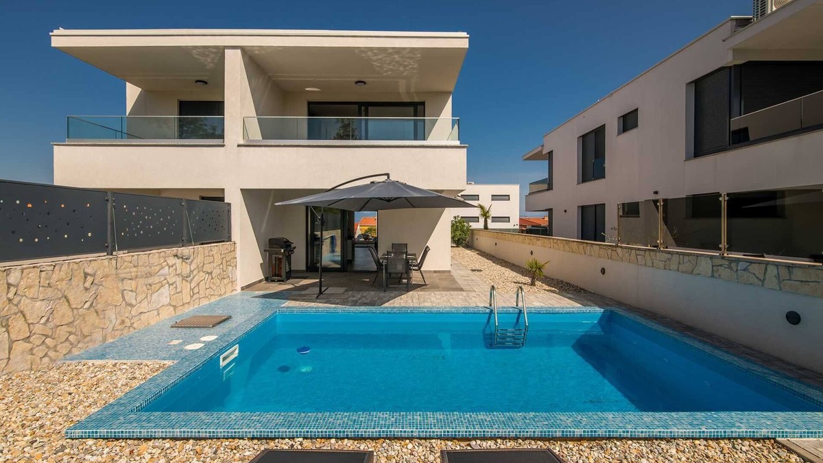 Milcetici Villa | Villa Nya with Private Pool