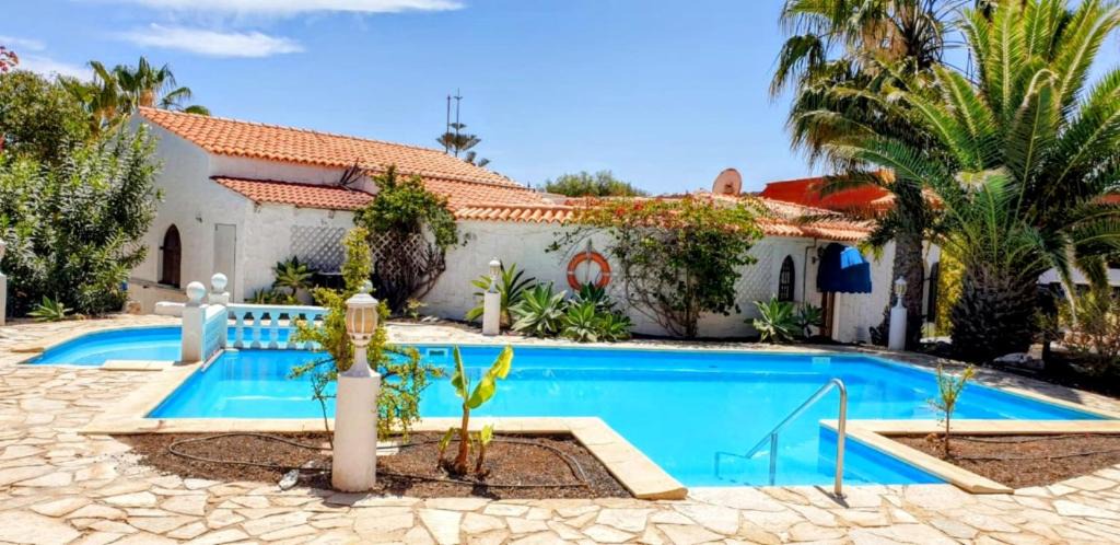 Parque Holandes Villa | Villa Océano with private heated pool, aircon and Seaview