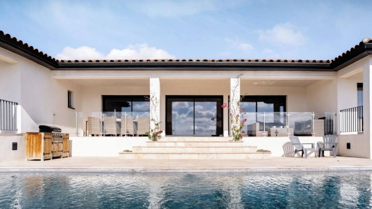 Azille Villa | VILLA OHANA