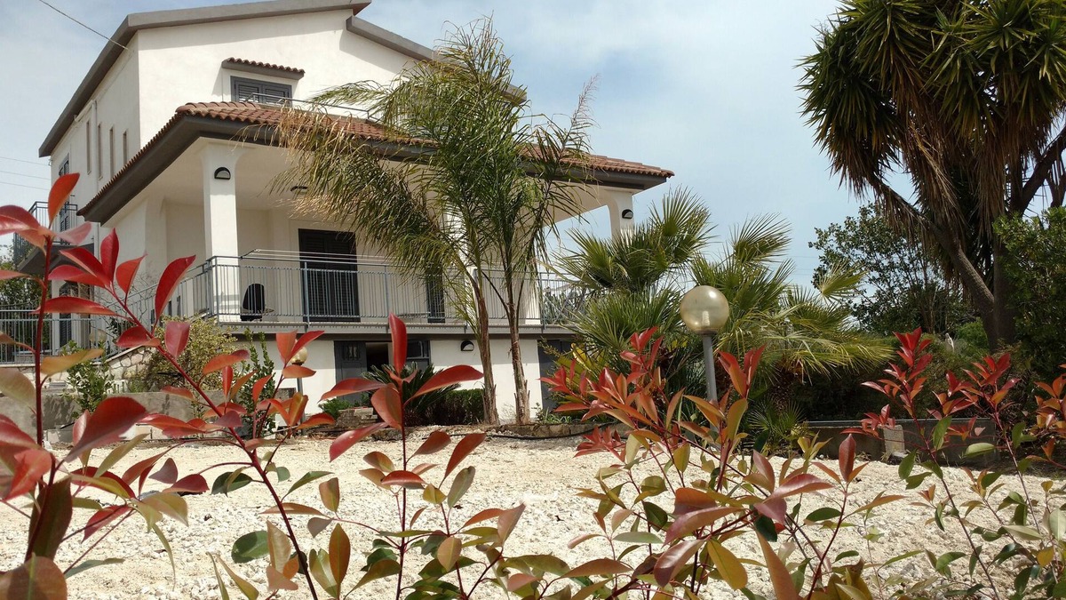 Campobello di Licata Villa | Villa on two levels, "Sicana" countryside