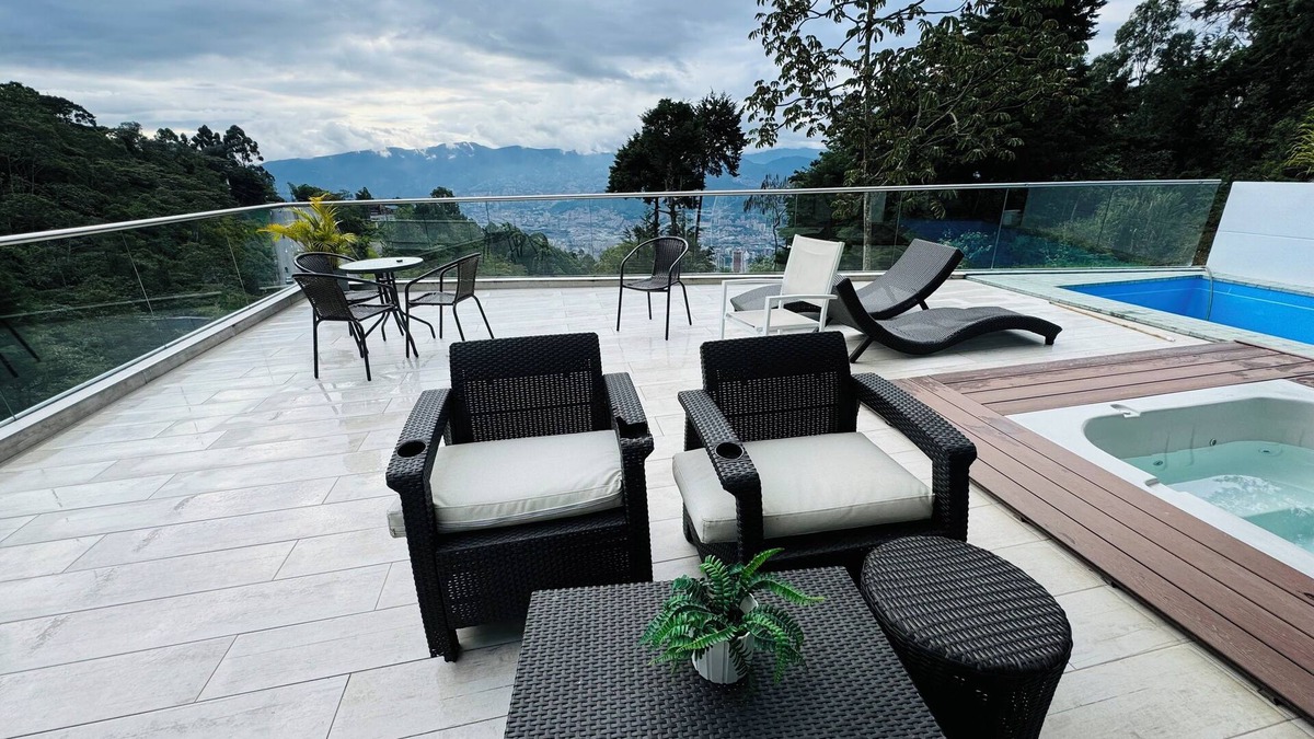 El Castillo House | Villa on the hillsnn