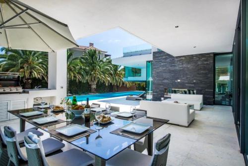 Almancil House | Villa Orla Deluxe Luxury Villa with geo-thermal swimming pool