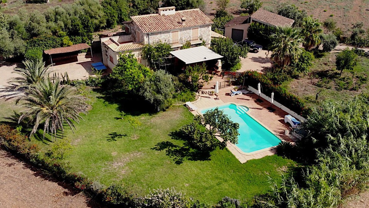 Puerto de Pollensa Cottage | Villa OSFORT, spacious and perfect for family vacations