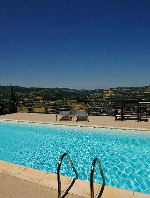 Nocera Umbra House | Villa ouverte sur le monde