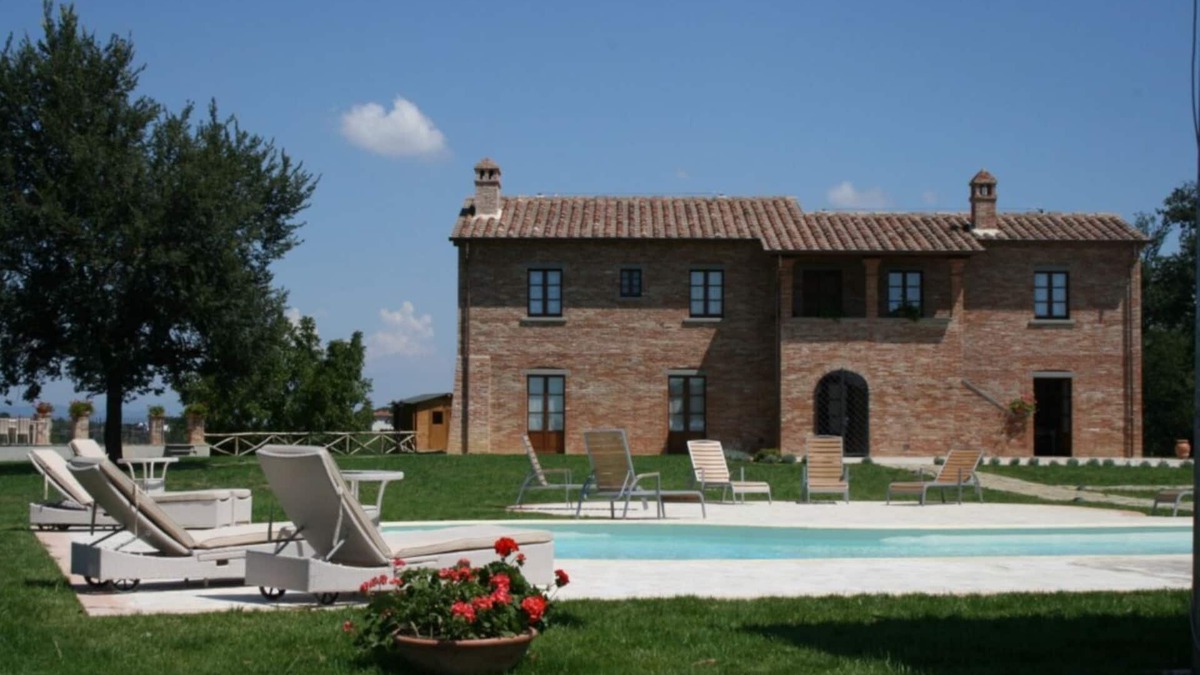 Marciano della Chiana Other | Villa Ovidio is a wonderful villa with stunning views on a unique beautiful Tuscan landscape. Perche