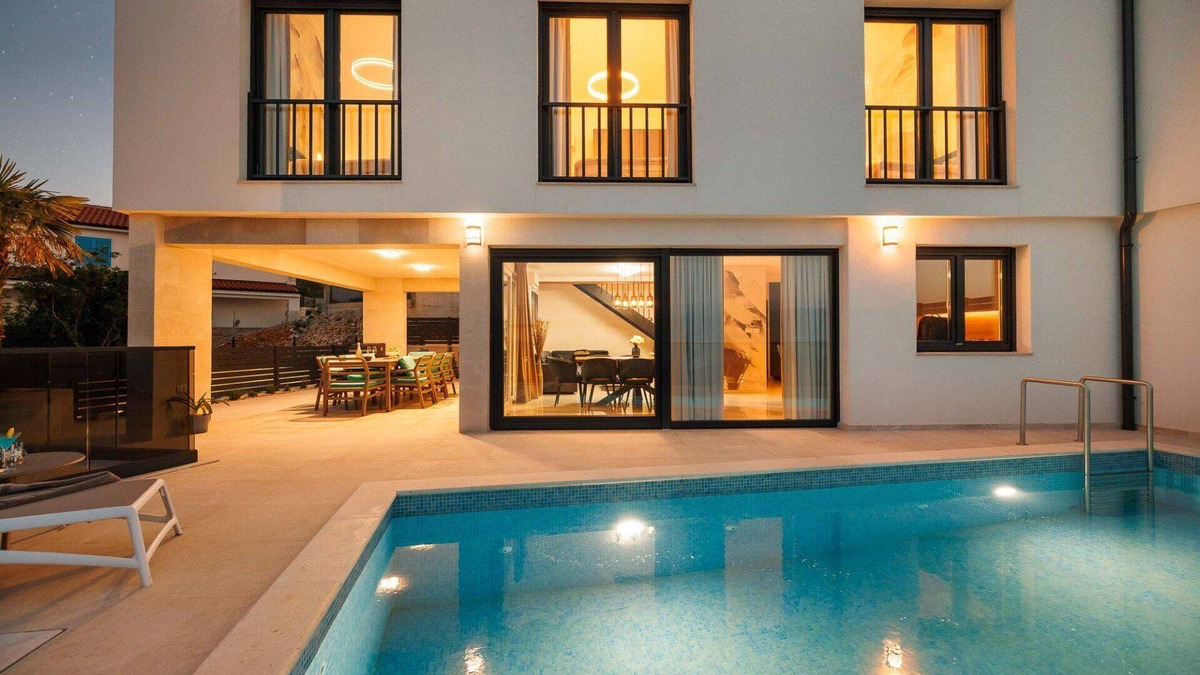 Vrbnik Villa | Villa Palmtree Vrbnik