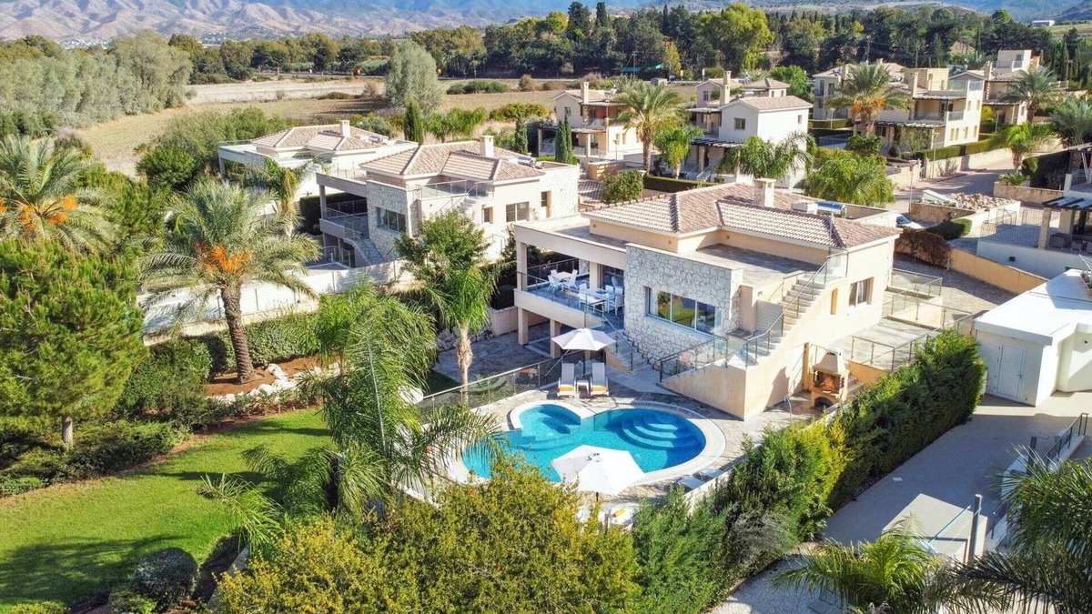 Polis Villa | Villa Pandora Limni by Villa Plus