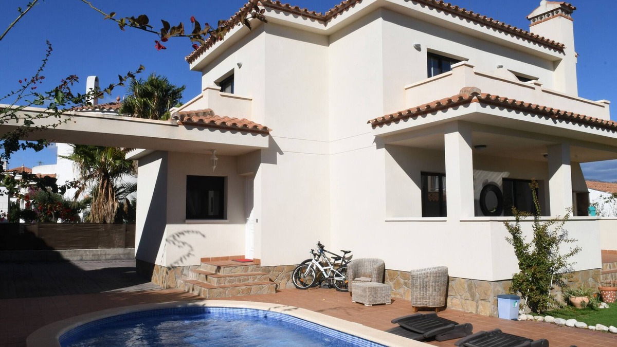 Les Tres Cales Villa | Villa "Paradisiaque" with Private Pool & Wi-Fi