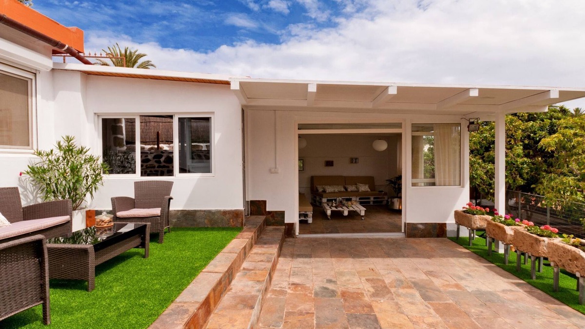 Ingenio House | Villa Parralito Ingenio by Interhome