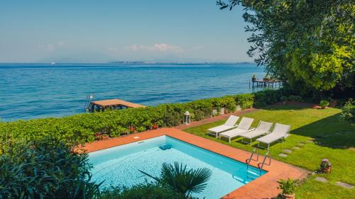 Desenzano del Garda Apartment | Villa Patrizia Lake View - Italian Homing