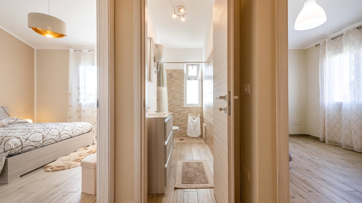 Carbonia Villa | Villa Patrizia with Private Garden, Wi-Fi & A/C