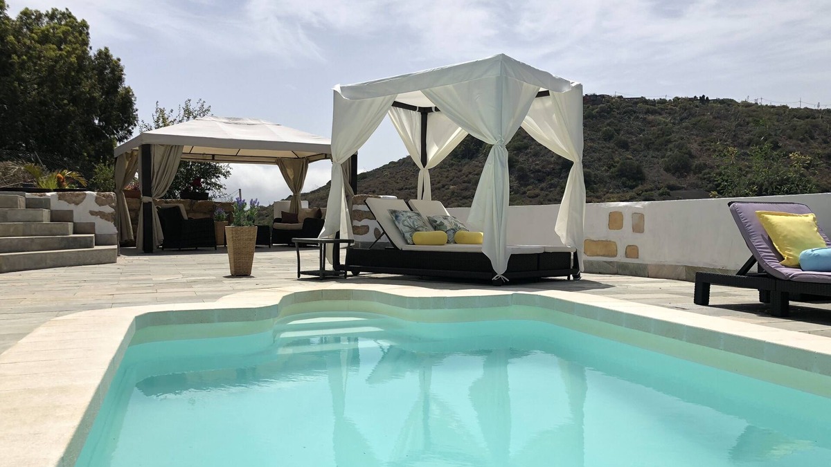 La Solana Villa | Villa Paula, Golf, Wine & Relax