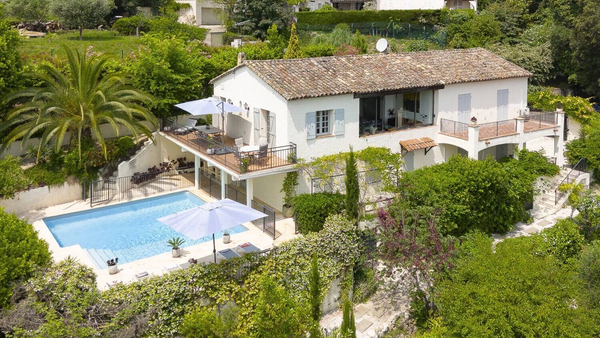 La Colle-sur-Loup Villa | Villa Peony - walk to village