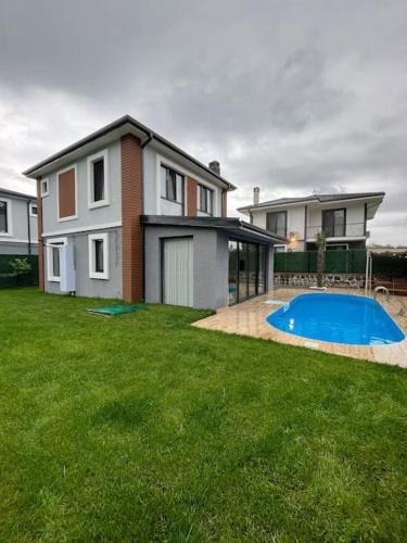 Yanik Villa | Villa Perla Sapanca