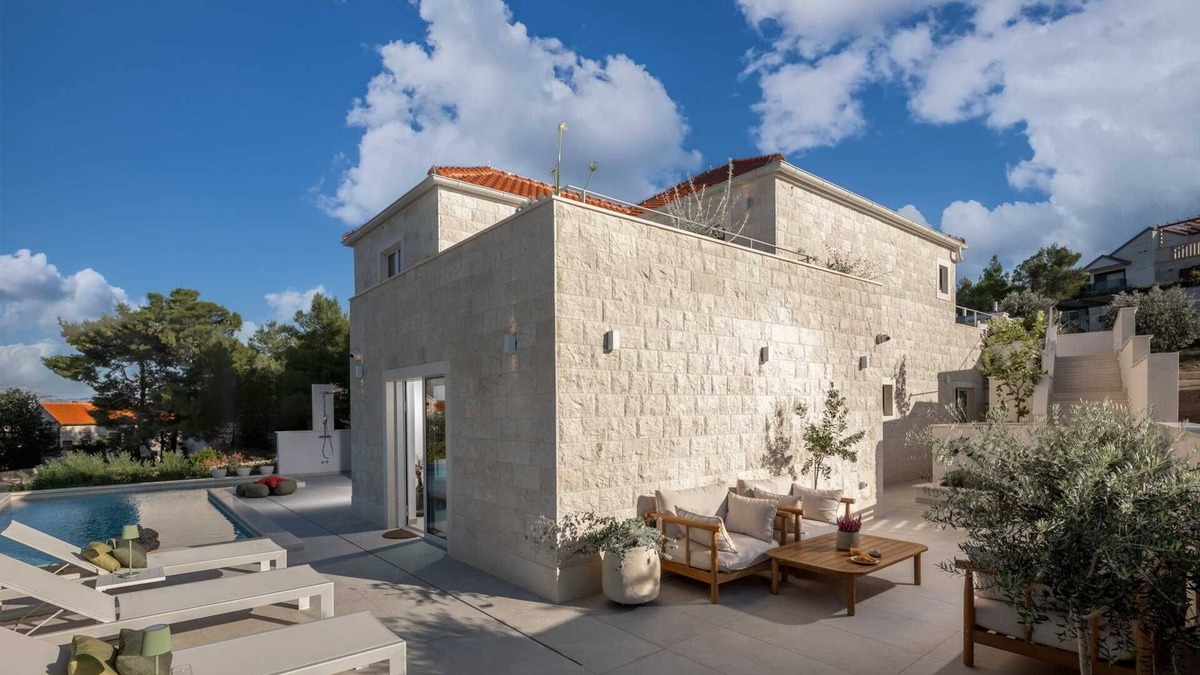 Splitska Villa | Villa Petra Stella with Pool