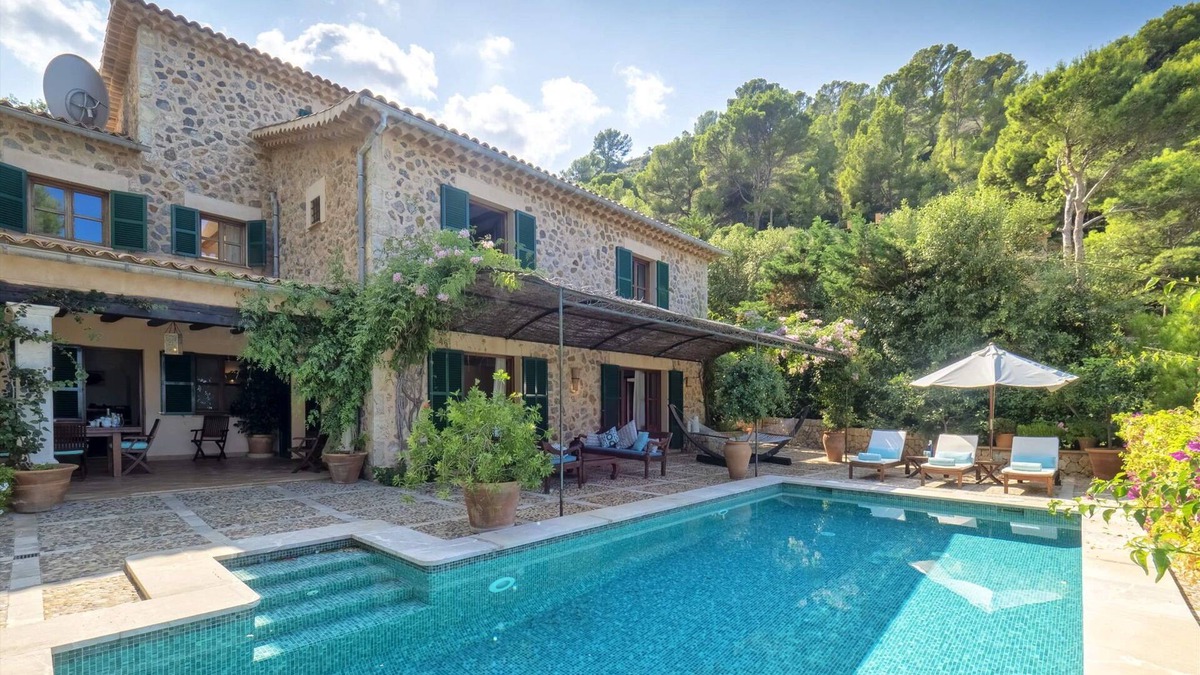 Deia Villa | Villa Picassa with sea view