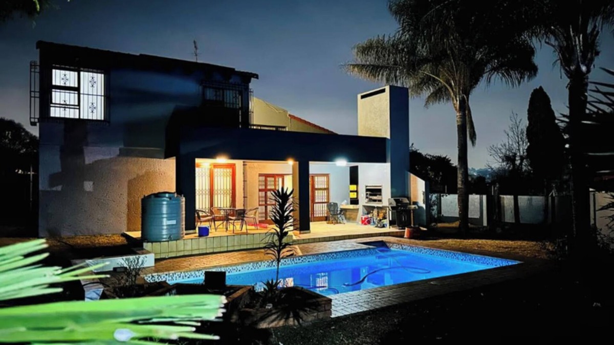Woodmead Apartment | Villa Picasso Sandton