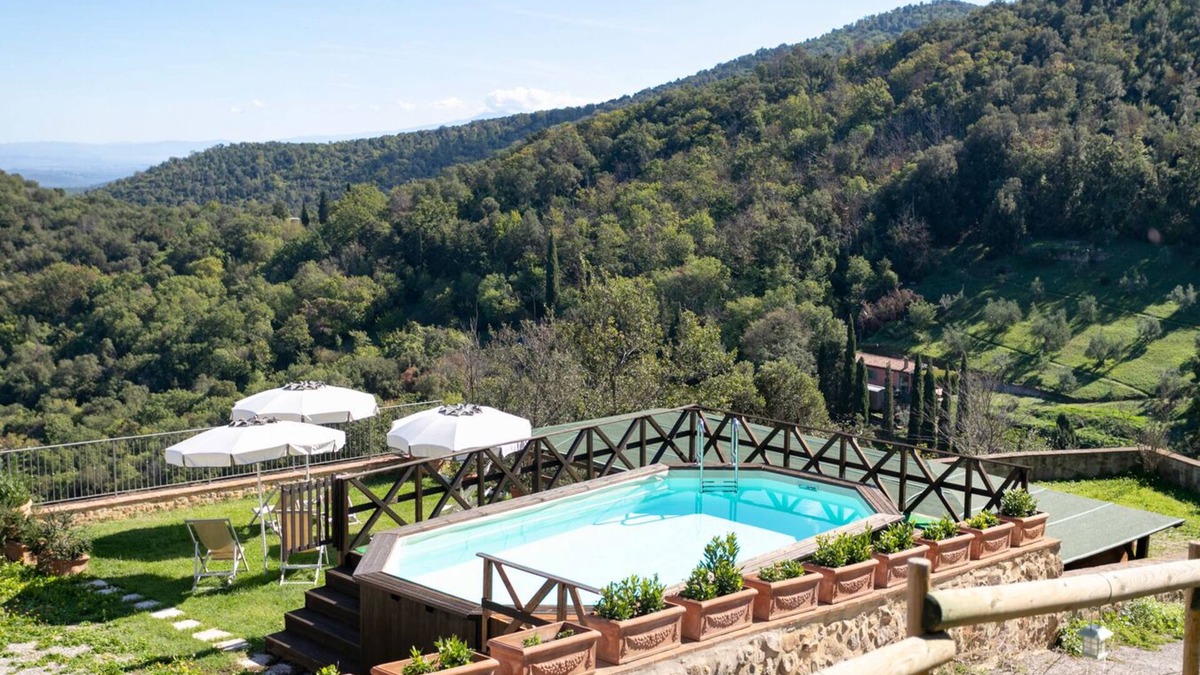 Sticciano Alto Bed & Breakfast | Villa Piccolomini - Relais di Charme