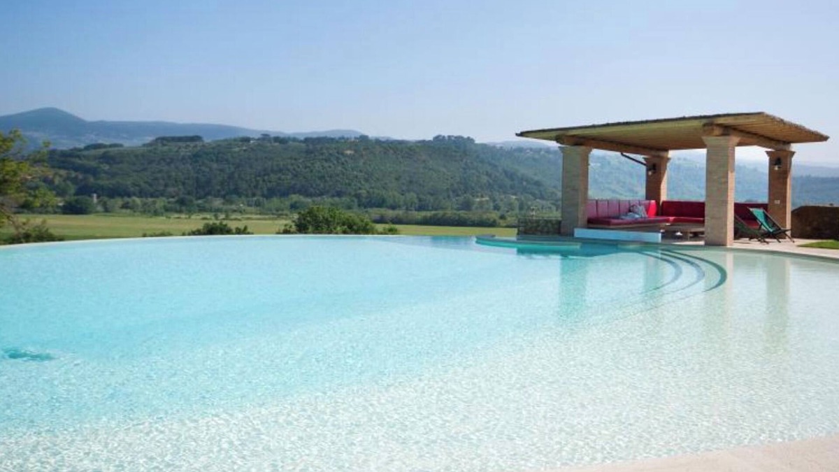 Montescudaio Villa | Villa 'Podere Fonteinfrancia' with Private Pool, Private Terrace and Wi-Fi