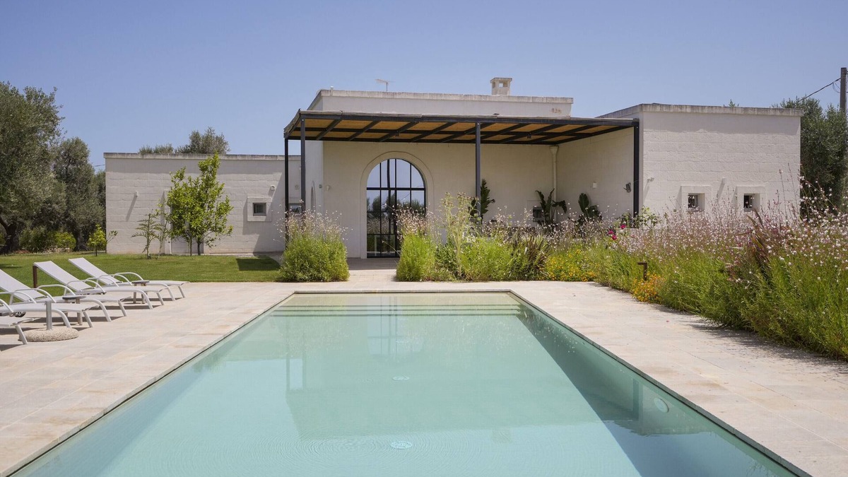 Ostuni Villa | Villa 'Pomes In Puglia' with Private Pool, Wi-Fi and Air Conditioning