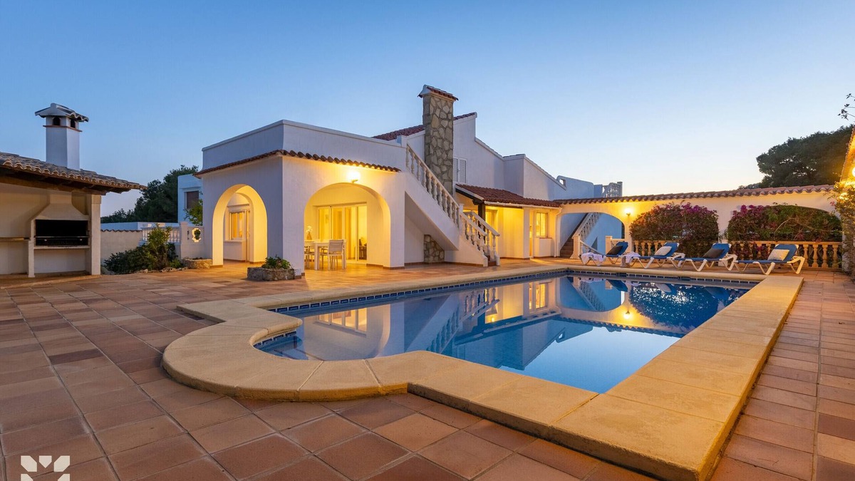 Pinar del Advocat Villa | Villa PONTE VECCHIO by Abahana Villas