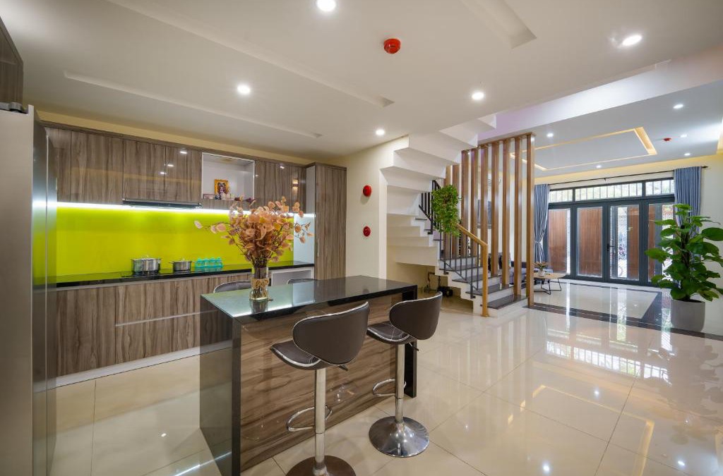 Ngu Hanh Son Villa | Villa Poseidon - 300m - Biển Mỹ An
