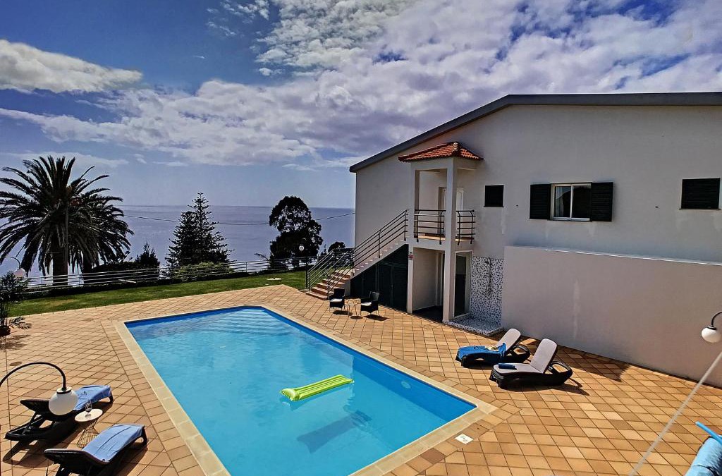 Machico Villa | Villa Prainha by LovelyStay