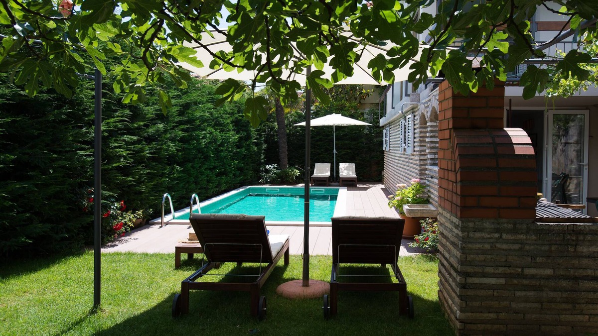 Premantura House | Villa Premantura , big pool , view 200m from sea, Kamenjak Park, Car Charge 11kW