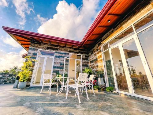 Hikkaduwa Villa | Villa Qualia