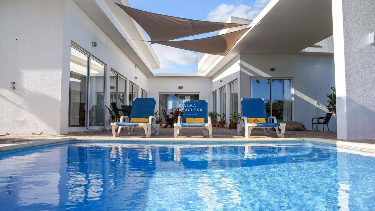 Branqueira Villa | Villa Quinta da Balaia - By D´Alma Portuguesa