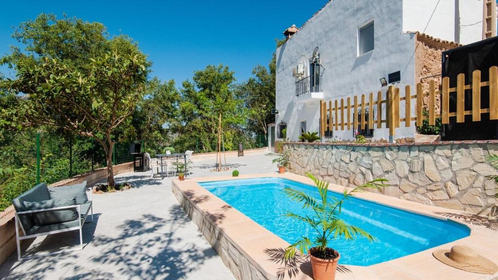Quesada House | Villa Río Béjar Quesada by Ruralidays