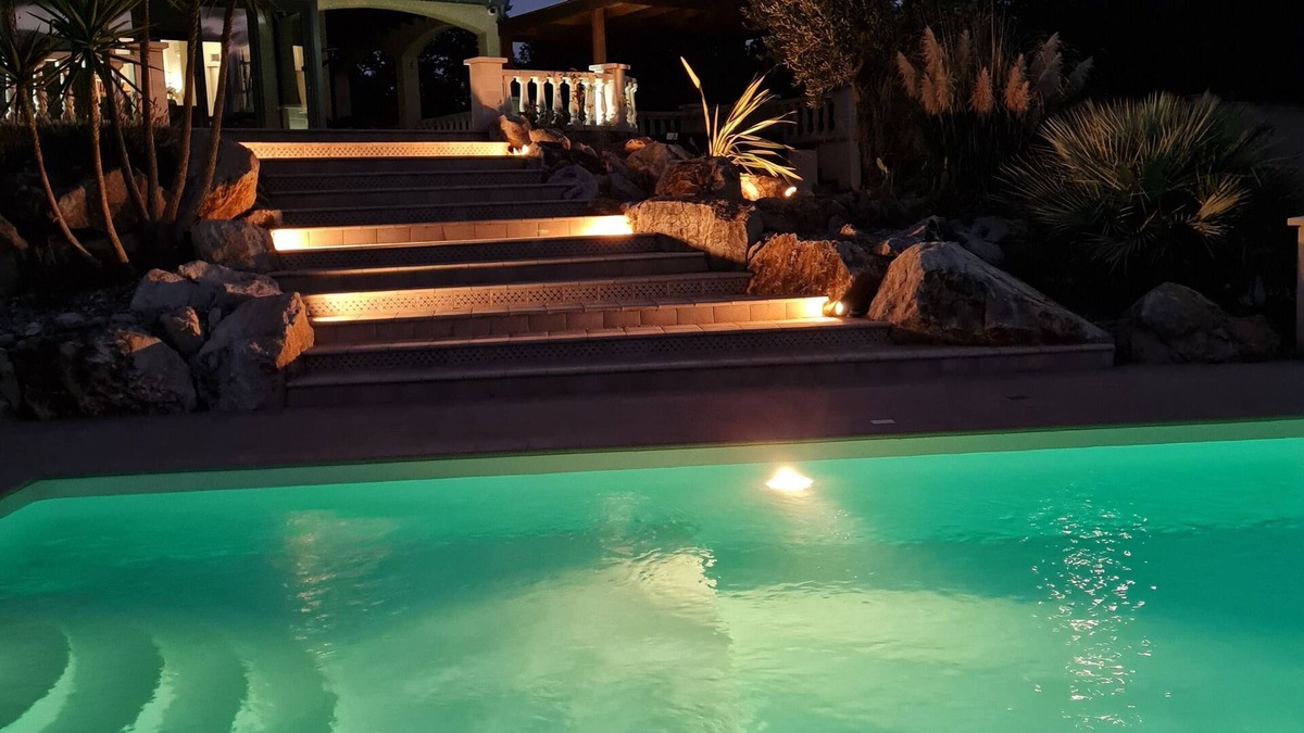 Saint-Genis House | Villa René
